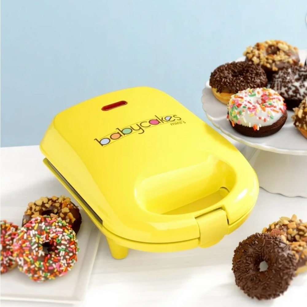 Babycakes Mini Donut Maker